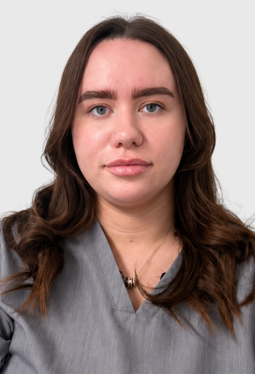 Miss Casey Greaves